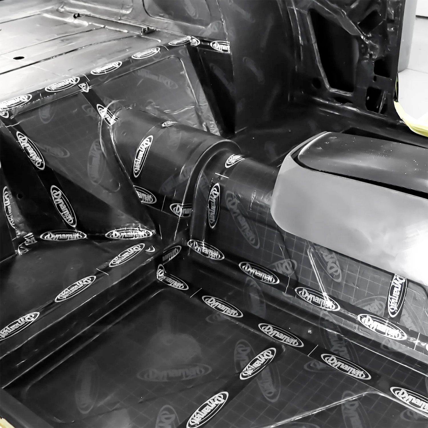 Dynamat-Xtreme-BULK_03